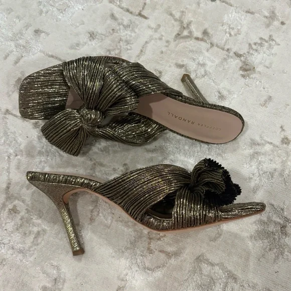 Loeffler Randall Claudia Gold Bow Heeled Sandals - Picture 5 of 7